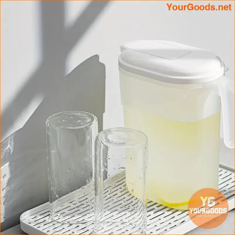 2L Portable Plastic Cold Water Pitcher with Lid - YourGoods Online Shop