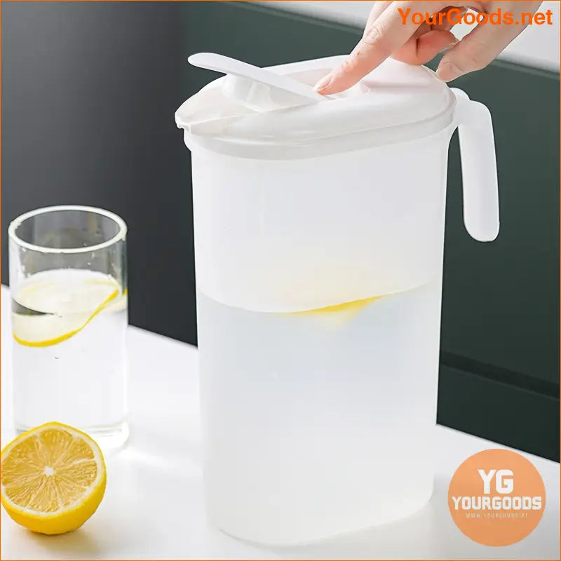 2L Portable Plastic Cold Water Pitcher with Lid - YourGoods Online Shop