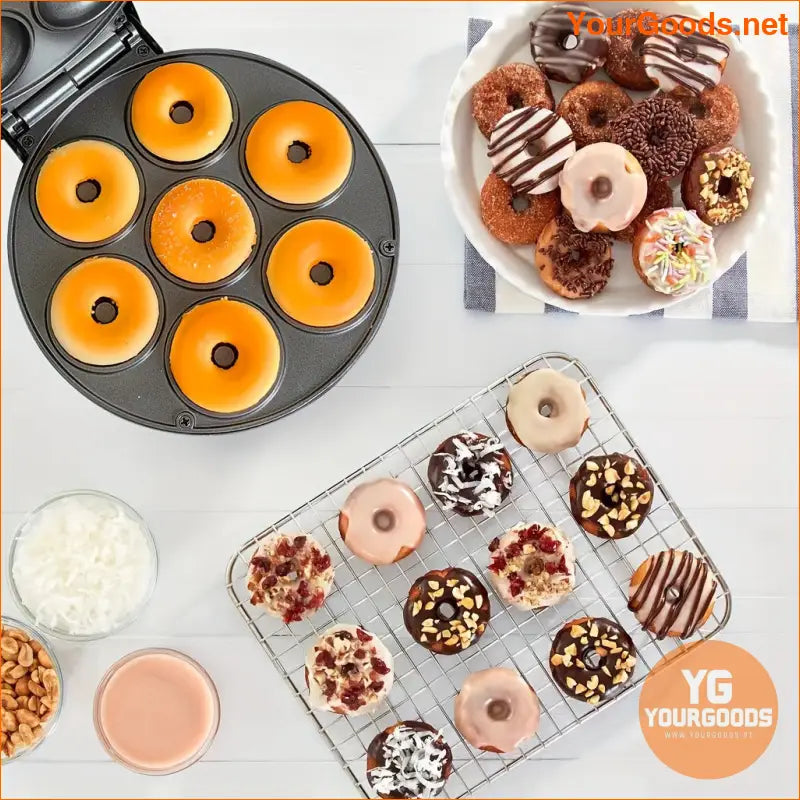 7Hole Mini Donut Maker for Home Kitchen - YourGoods Online Shop