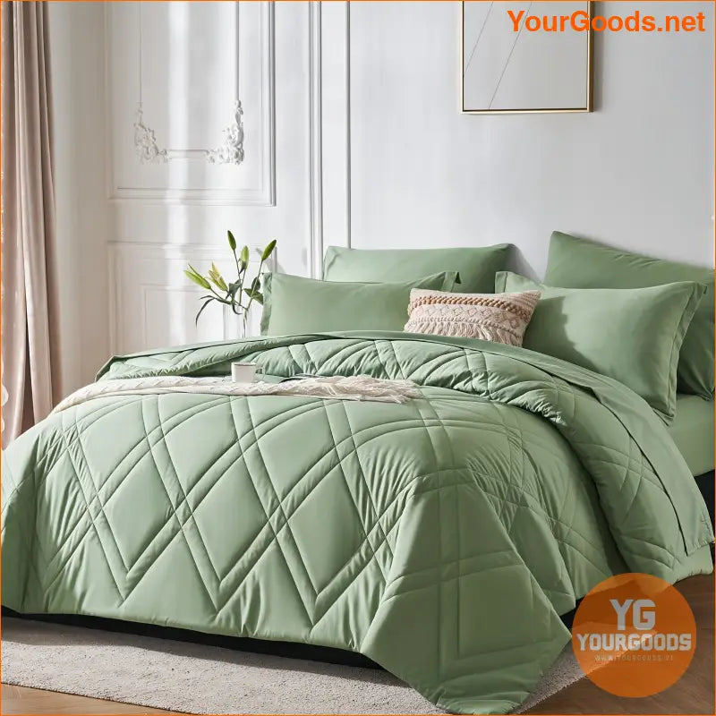 Luxurious Geometric Comforter Set Soft Hypoallergenic Bedding - YourGoods Online Shop