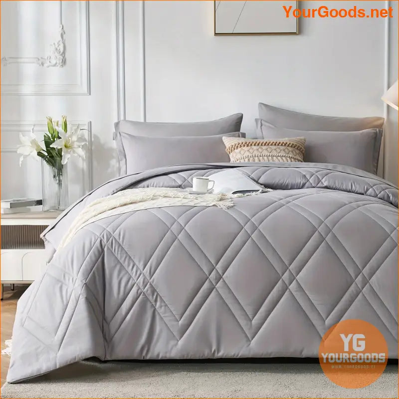 Luxurious Geometric Comforter Set Soft Hypoallergenic Bedding - YourGoods Online Shop