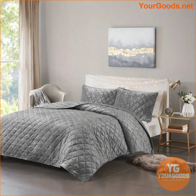 Luxurious Grey Velvet Duvet Cover YearRound Comfort - YourGoods Online Shop