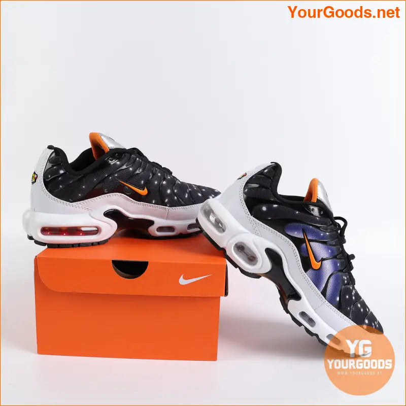 Nike Air Max Plus - 36 / 9 - Sneakers