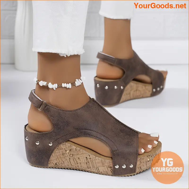 Retro High Heel ClosedToe Sandals for Summer - YourGoods Online Shop