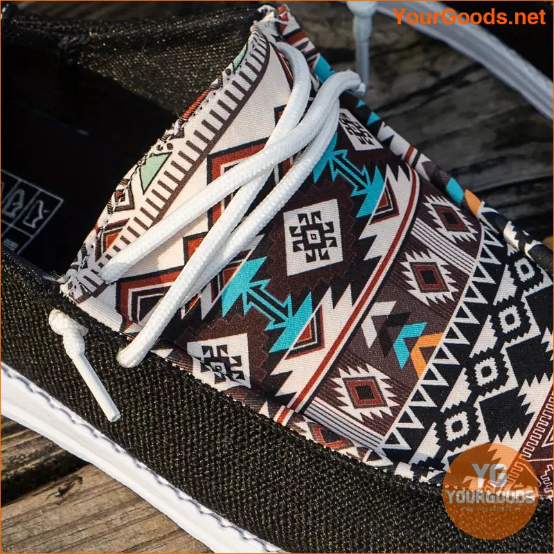 Stylish Geometric Canvas Sneakers Lightweight LaceUp Comfort - YourGoods Online Shop