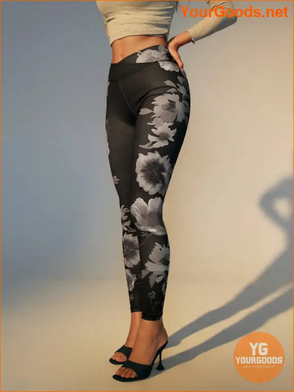 YOURGOODS Women Black VWaist Floral Print Leggings - YourGoods Online Shop